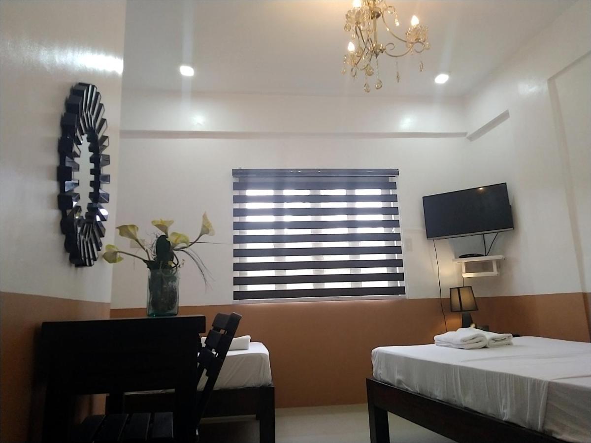 Jil'S Apartelle Tagaytay City Exterior photo