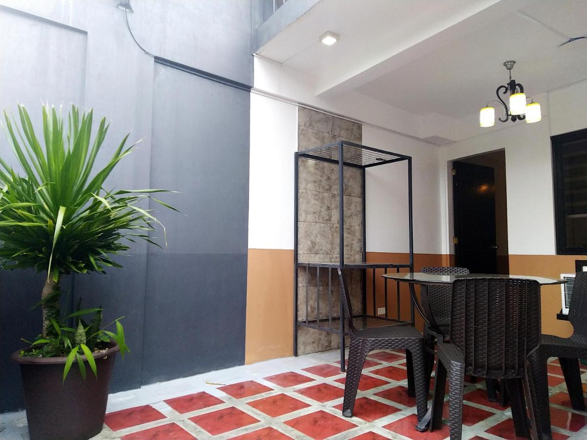 Jil'S Apartelle Tagaytay City Exterior photo