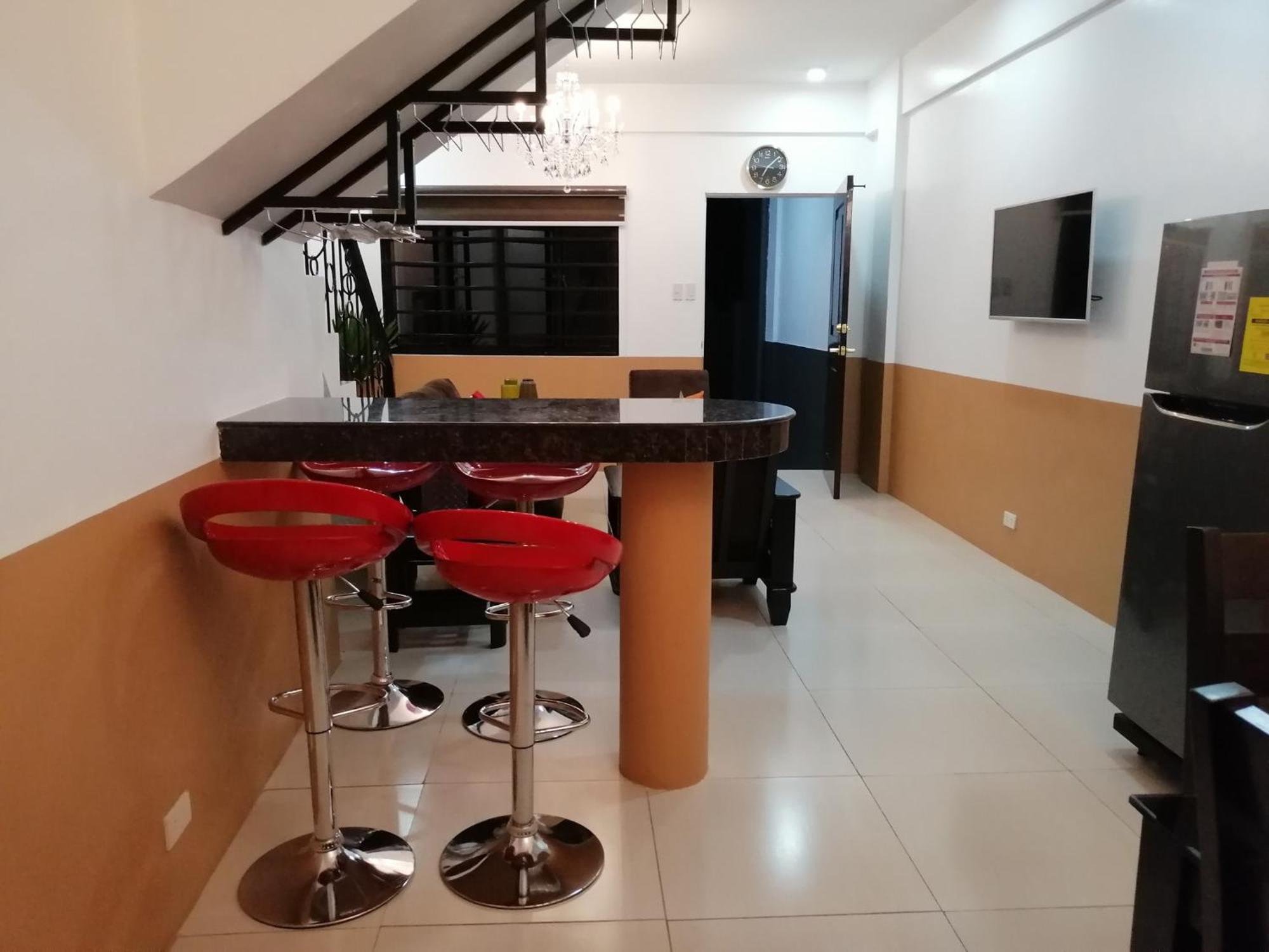 Jil'S Apartelle Tagaytay City Exterior photo